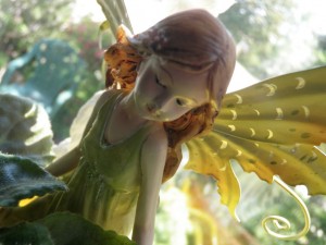 faery_fly_away