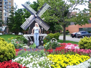 HH Dutch Windmill Suzy