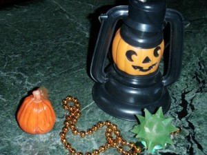 welcome_furry_baby_tippy_halloween_2011